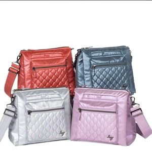 Wander Crossbody Bag